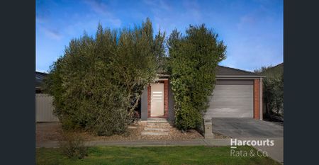 Spacious and Modern 4-Bedroom Home in Craigieburn - Photo 3