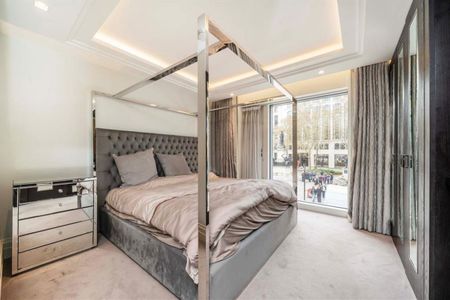 Strand, WC2R, London - Photo 2