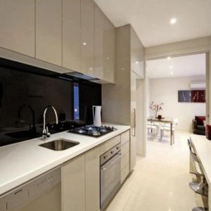 Prime Position Luxury Apartment! - Photo 3