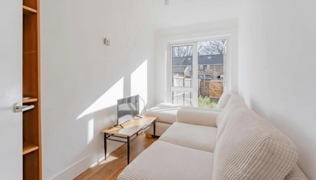 Morello Close, Norwich - Photo 1