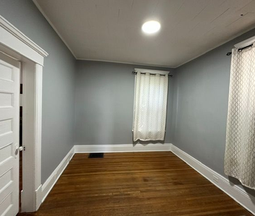 For Lease - 293 Dalhousie Street Unit# Unit 1, Peterborough, Ontario - Photo 6