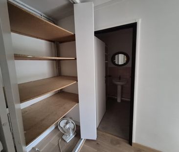 Location Appartement 2 pièces 66m² VALENCIENNES 59300 - Photo 6
