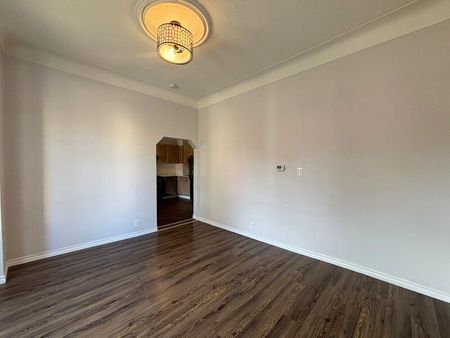 $1,650 / 1 br / 1 ba / 460 King William St unit 2 - Photo 4