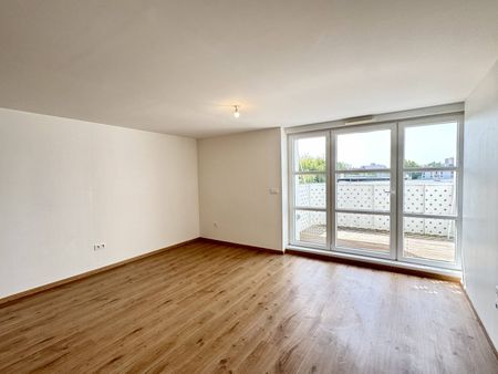 1pièce de 32.90m² avec balcon exposé Sud à louer à Strasbourg (67000) | Quartier des XV - Photo 2