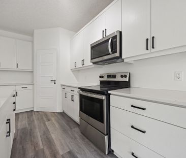 For Lease - 103 Marconi Court, London East, Ontario - Photo 1