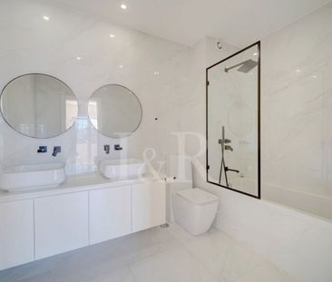 4 room luxury Flat for rent in Lisbon, Portugal - Photo 2