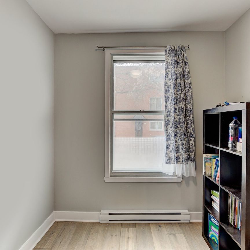 Condo for rent, Montréal (Le Sud-Ouest) - Photo 1