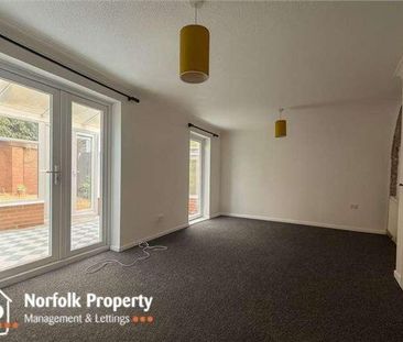 Donchurch Close, NR5 - Photo 6