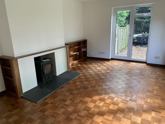 4 bedroom detached house to rent - Photo 1