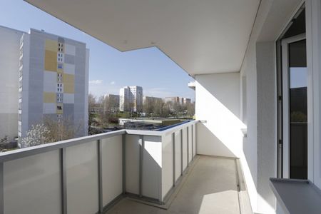 2 Zimmer, großer sonniger Balkon und Tageslichtküche - Photo 5