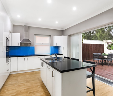 18 Vernon Avenue, Eastlakes NSW 2018 - House For Rent | Domain - Photo 2