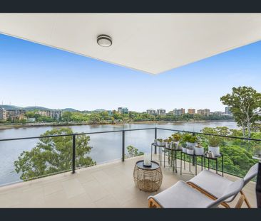 202/27 Ekibin Rd, Annerley, Qld 4103 - Photo 2