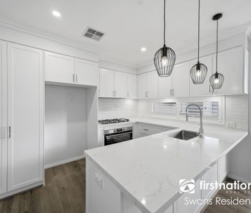 Beautifully Presented Home Offering Comfort and Convenience!! - Photo 6