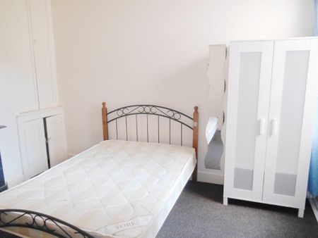 5 bedroom terraced house to rent - Photo 5