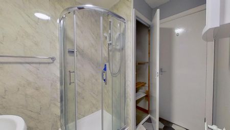 2 bedroom flat to rent - Photo 5