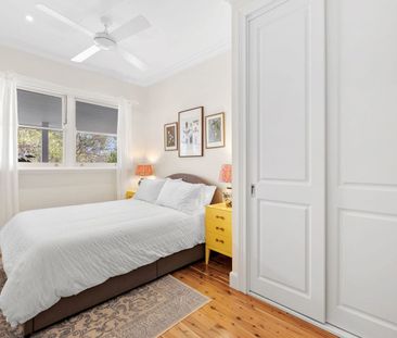 Tranquil Beachside Cottage of Family Luxury - Photo 3