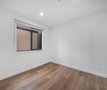 Contemporary Comfort in the Heart of Mickleham - Photo 2