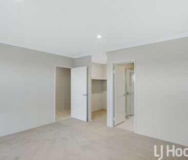 Modern Coastal Living � Spacious 4 Bedroom Home with Theatre Room - Photo 3