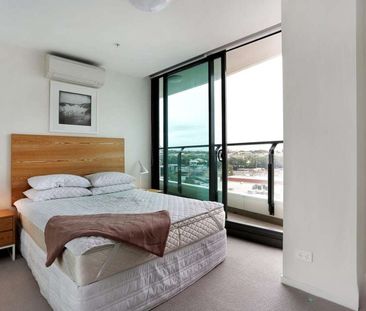 FURNISHED TWO-BEDROOM APARTMENT WITH LARGE BALCONY & POOL FACILITIES - Photo 4