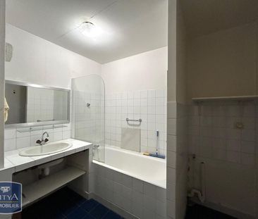 Location Appartement 2 pièces 59m² STE LIVRADE SUR LOT 47110 - Photo 3