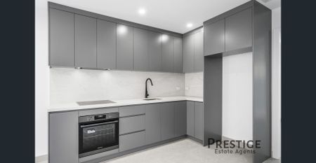 Brand New Modern Family Residence! - Photo 4