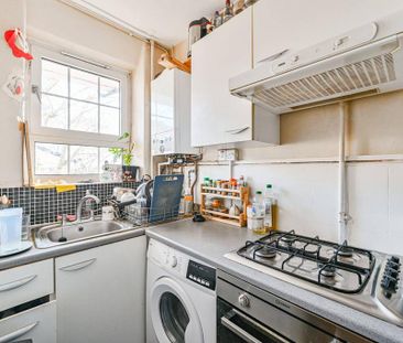 1 bedroom flat to rent - Photo 4