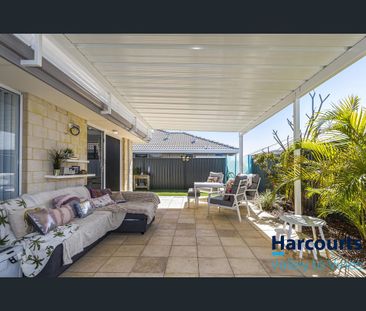 8 Noctis Way, Aveley, WA 6069 - Photo 2
