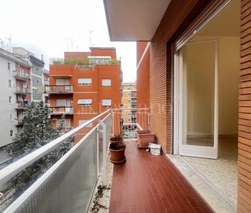 Casa a Roma in Via Emilio De Marchi, Talenti - Photo 2
