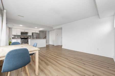 For Lease - 300 Des Tilleuls Private Unit# B, Orleans - Cumberland and Area, Ontario - Photo 3