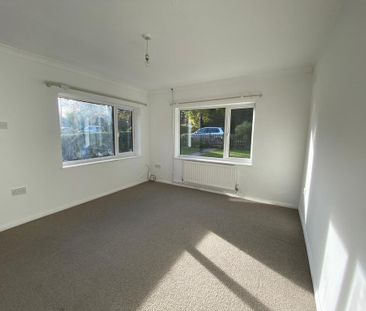 3 bedroom bungalow to rent - Photo 1