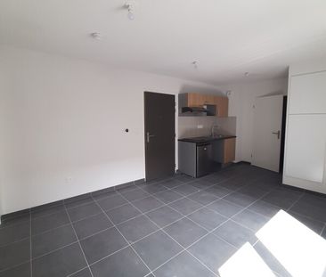 Location Appartement 2 pièces 38m² ARPAJON 91290 - Photo 2