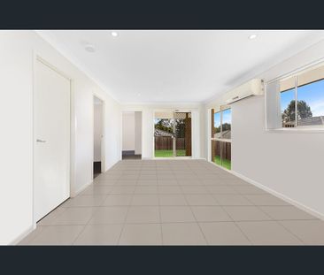 9 Bulmer St, Bellbird Park, Qld 4300 - Photo 5
