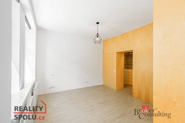 Apartment for rent, 2+1 - 1 bedroom, 74m - Fotografie 1