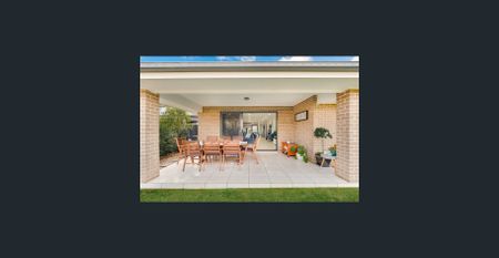 Prime Location Family Living - Photo 5