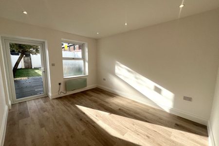 Dorchester Road - Photo 3