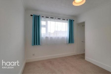 5 bedroom end of terrace house to rent - Photo 3