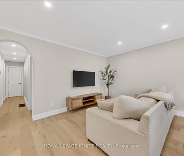 For Lease - 54 Bobmar Road, Toronto, Ontario - Photo 3