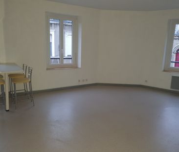 Location Appartement 2 pièces 38m² BOULOGNE SUR MER 62200 - Photo 1