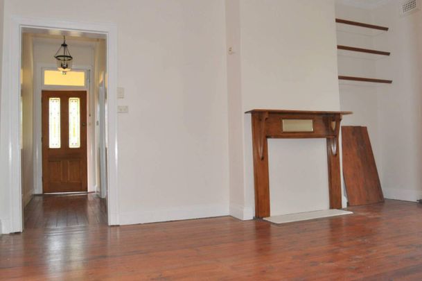 RENOVATED CBD CHARM - Photo 1