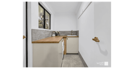 Renovated and ready - Is this your new home? - Photo 4