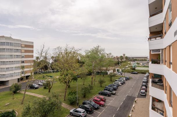 4 Bedroom Apartment with parking, Alto da Barra, Oeiras - Photo 1