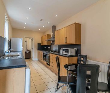 76 Eldon Street - Photo 1