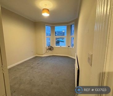 4 bedroom terraced house to rent - Photo 3