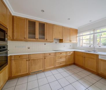 4 bedroom townhouse to rent - Photo 6