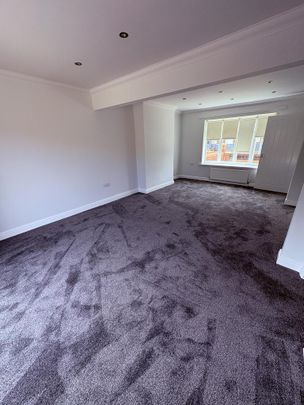 3 bedroom link detached house to rent - Photo 1