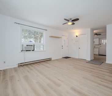 For Lease - 3209 Bronte Road, Oakville, Ontario - Photo 1