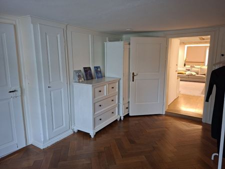 6-ROOM APARTMENT IN MÄNNEDORF (ZH), FURNISHED, TEMPORARY - Photo 2