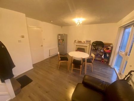 Kittiwake Mews, Lenton **£153pppw**, Property for rent - Photo 2