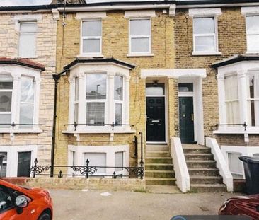 1 bedroom in a house share to rent - Photo 6