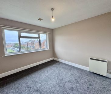 Scalby Road, Scarborough - Photo 5